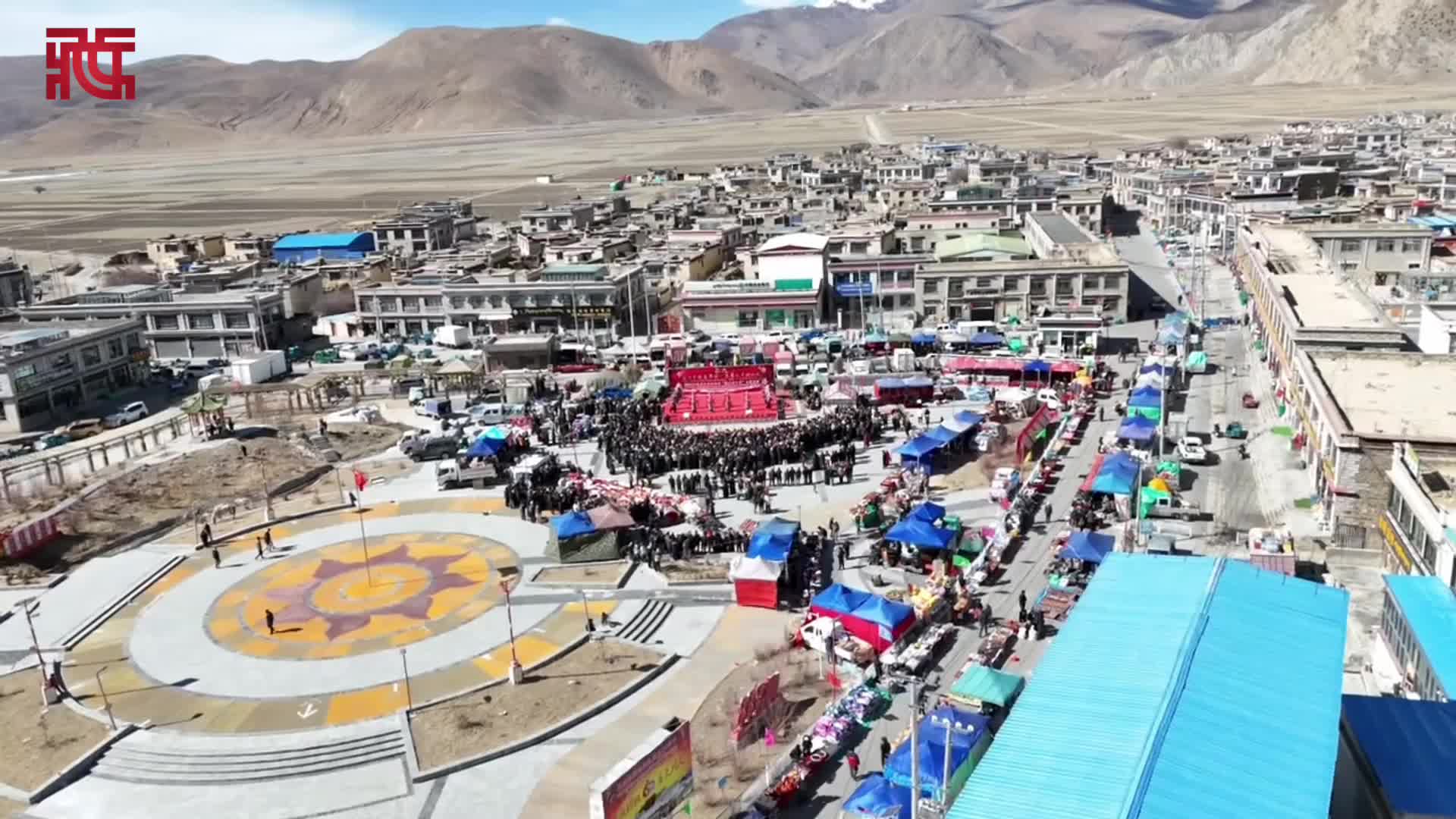 古镇年味浓 西藏山南打隆镇第二届年货大集热闹启幕