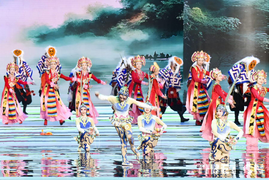 拉萨市2026年春节藏历火马新年联欢会