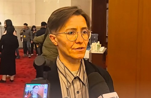 【卓玛看两会】斯洛文尼亚记者：愿对华合作更广泛 冀欧洲姿态更开放
