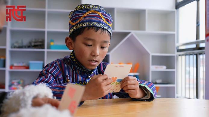 点亮高原微心愿：林芝孩子与大湾区的温暖互动