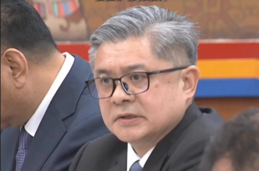 【代表面对面】全国人大代表，西藏自治区拉萨市市长王强：“青山拥南北、绿水绕古城”的画卷，在拉萨徐徐展开