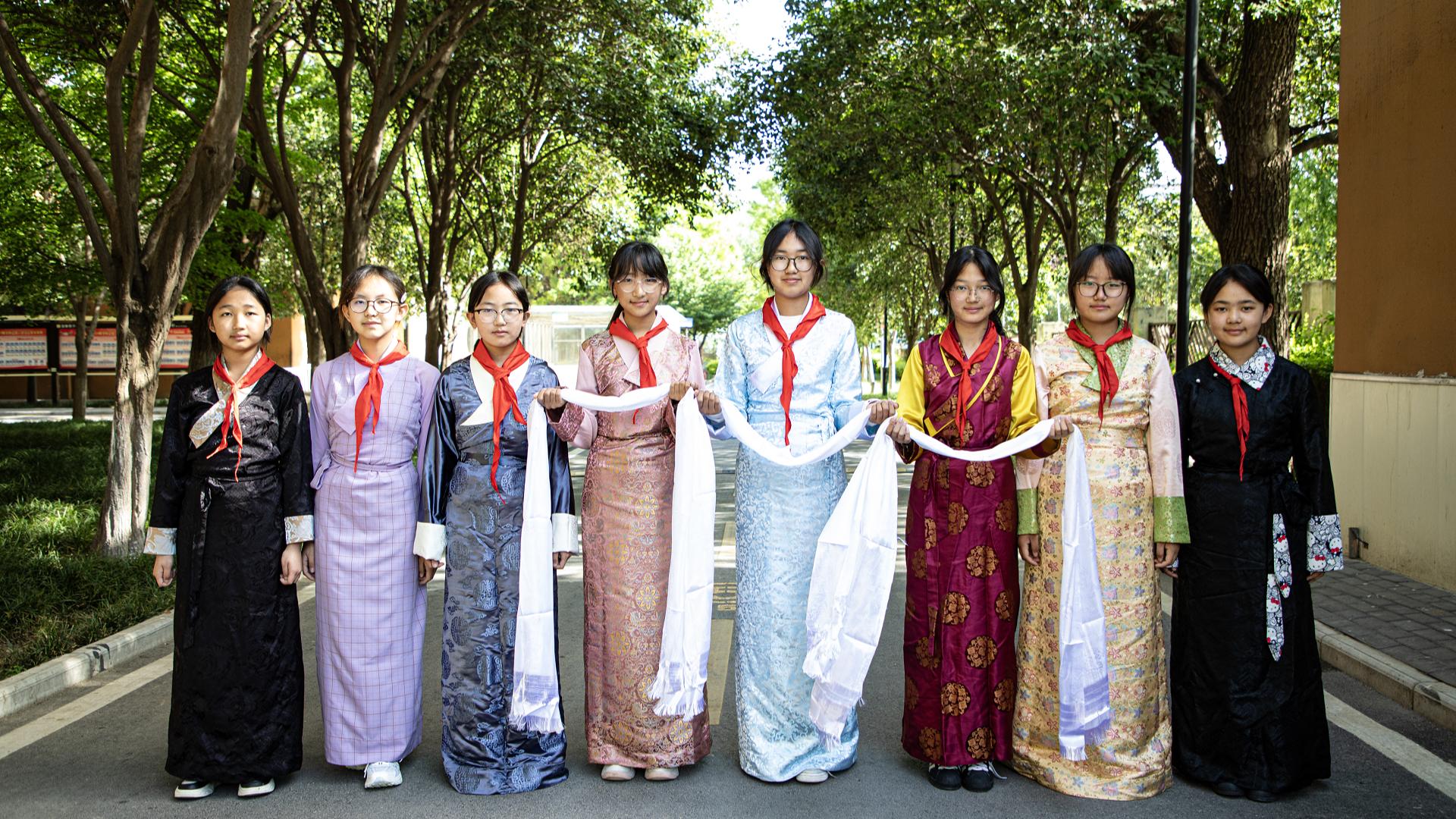 西安市浐灞第一中学：石榴籽同心筑梦 中华民族一家亲