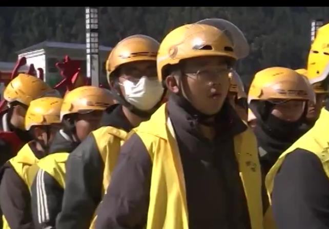 西藏出台专项举措 推动新就业群体深度融入基层治理