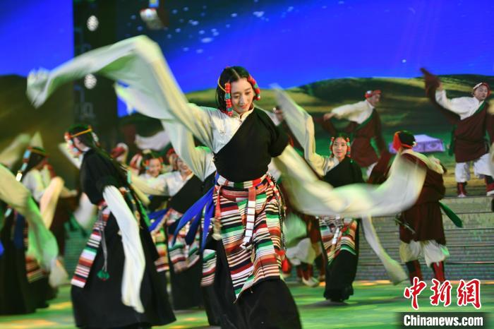西藏拉薩：豐富多彩的新年文化盛宴