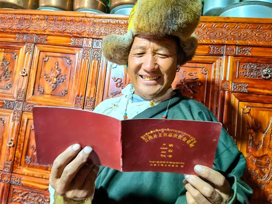 衣食住行之變見證西藏吉隆人民生活更加美好