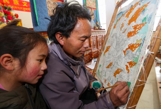 民族手工藝傳承促進西藏鄉村振興