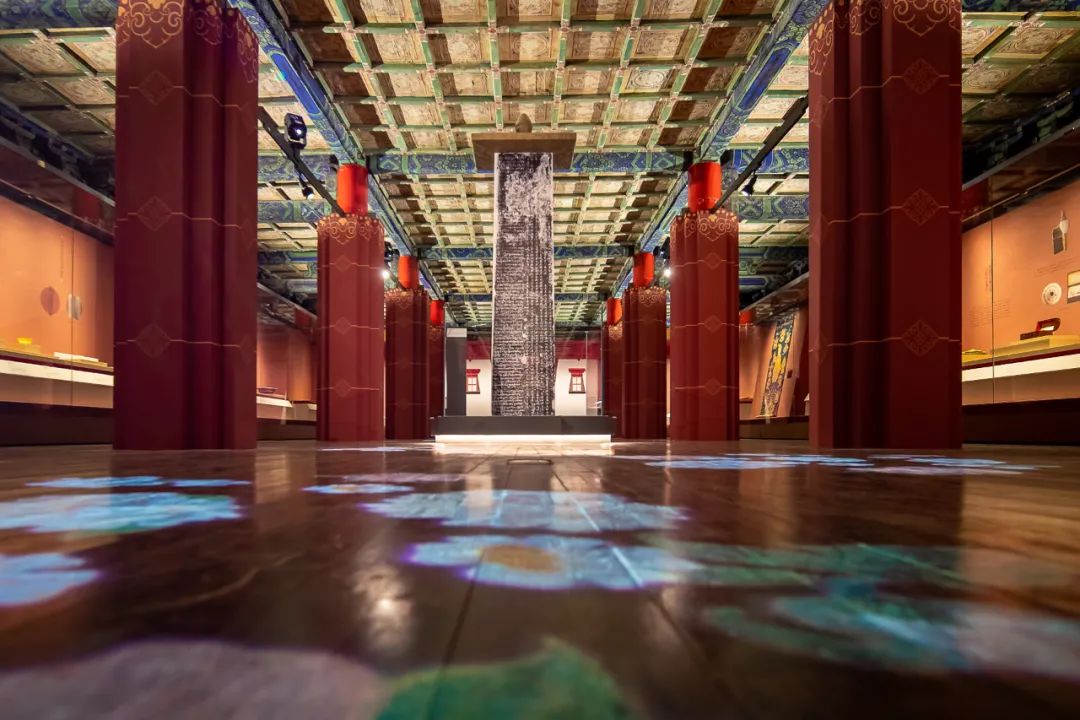 “祥开万象——故宫与西藏文物联展”在故宫博物院午门展厅开幕