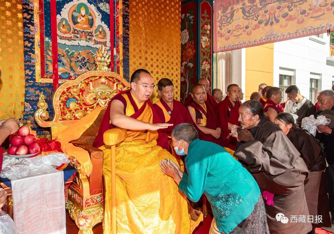 班禪額爾德尼·確吉杰布在佛協西藏分會日常履職辦公并在拉薩開展社會和佛事活動