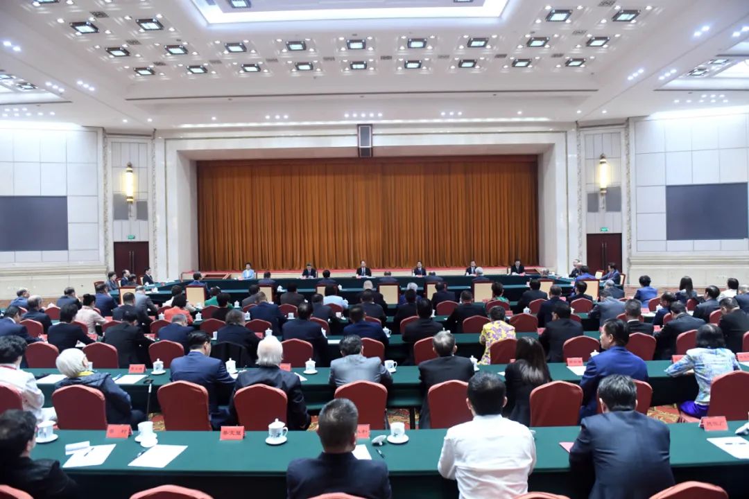中華海外聯誼會五屆五次常務理事會議召開