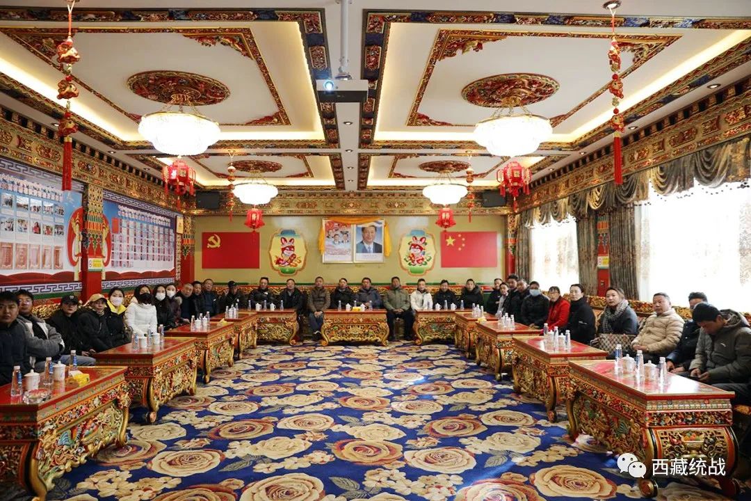 日喀则市工商联组织各县（区）工商联主席和企业家赴西藏金塔集团参观学习
