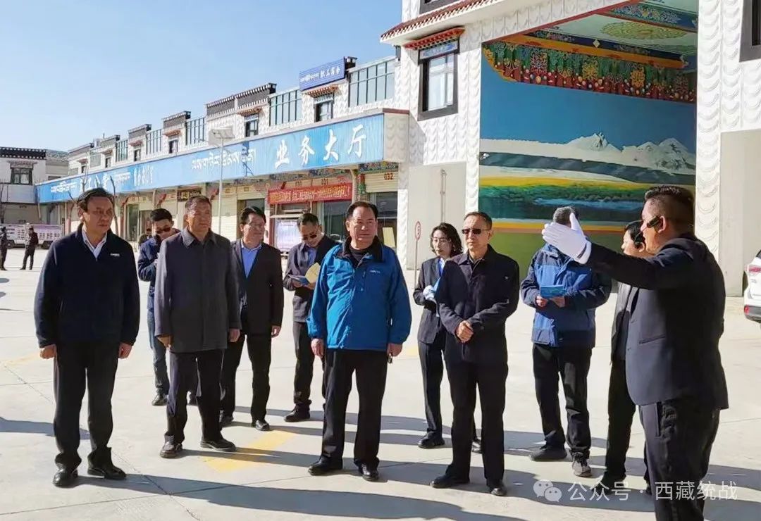 自治区政协副主席、工商联主席、总商会会长多吉次珠一行赴西藏金塔集团江孜分公司开展调研