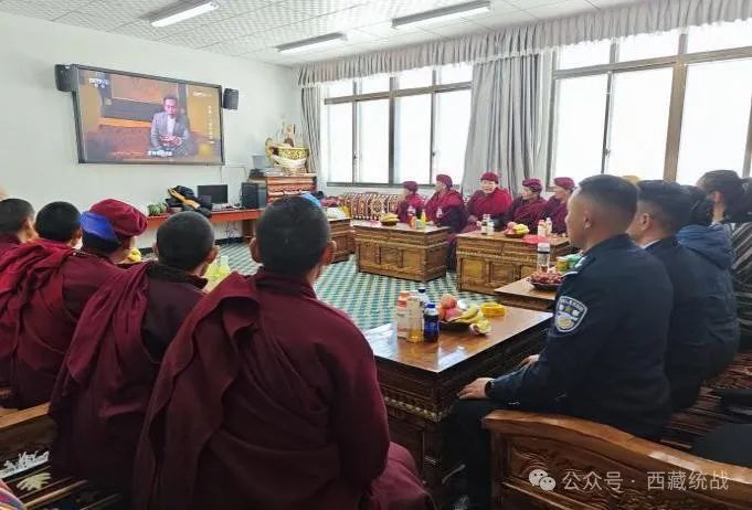 日喀则市吉隆县四举措助推“三个意识”教育学思践悟走深走实