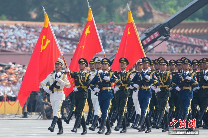 香港各界持續(xù)熱議九三閱兵：傳承抗戰(zhàn)精神 擔(dān)當(dāng)復(fù)興使命