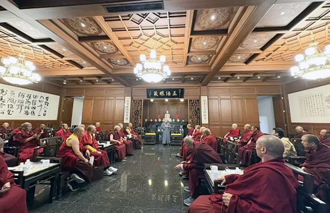 全区第五期宗教界代表人士国情教育在杭州举办