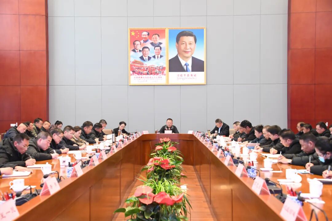 昌都市委书记庄劲松与全市寺管会新任职干部集体谈话