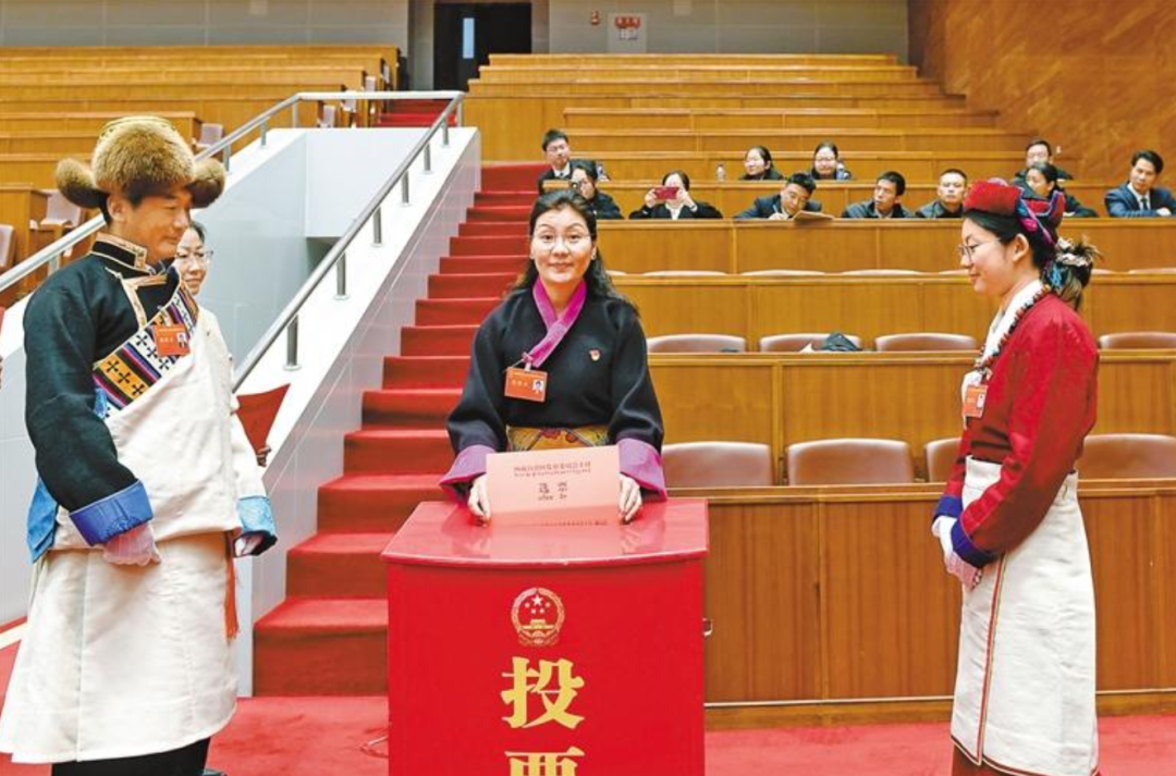 谁还在怀念扒人皮、挖人眼的旧西藏？！