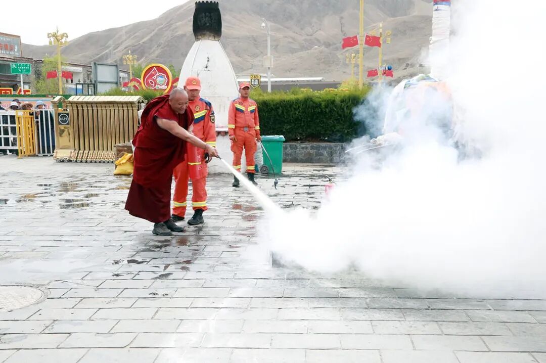 山南市举办寺庙消防安全专题培训