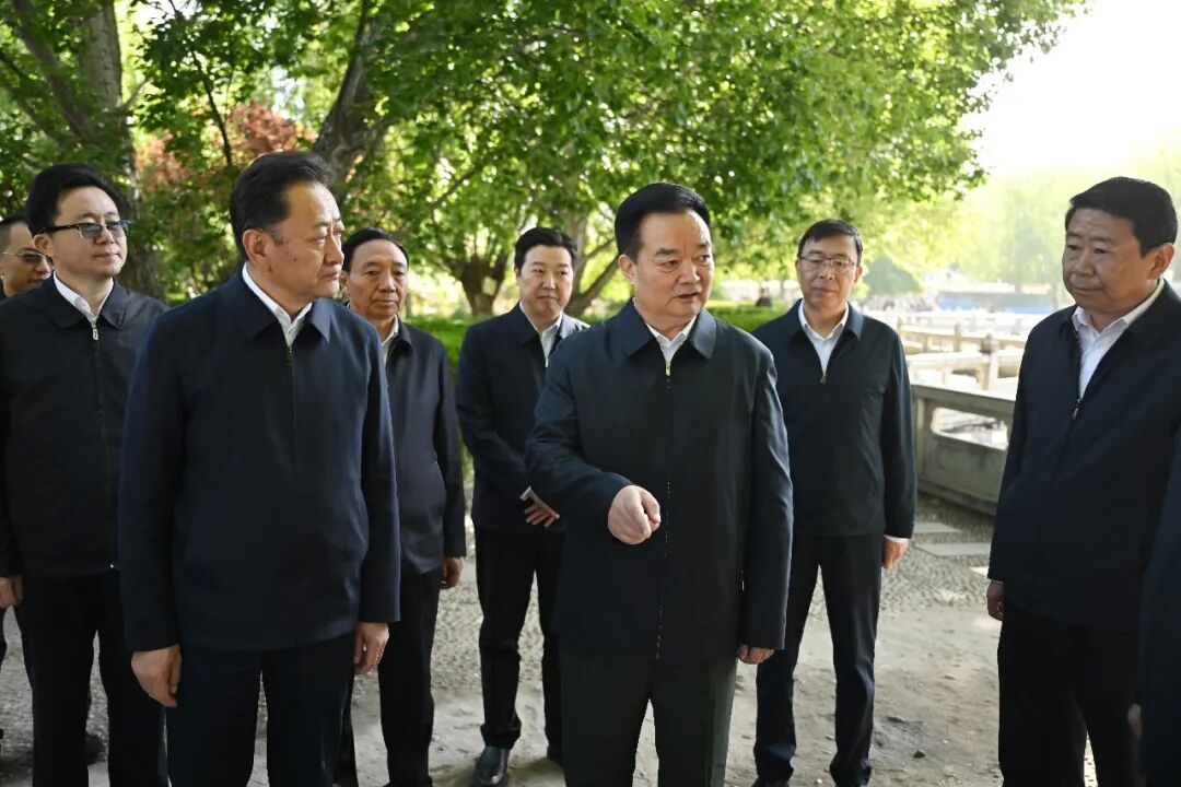 王君正现场督导中央生态环境保护督察反馈问题整改工作