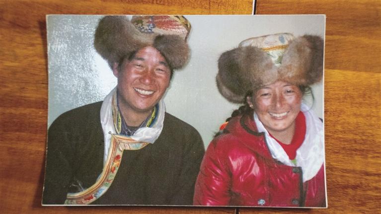 十余载相守相融 汉藏同心绽放民族团结之花——记民族团结进步模范家庭李财祥和达娃一家
