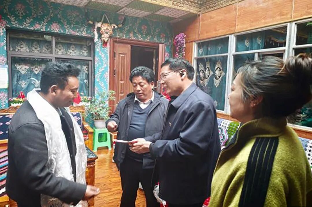 暖心激励创业路 赋能产业助振兴——驻岗萨洞村工作队扶持民宿促发展