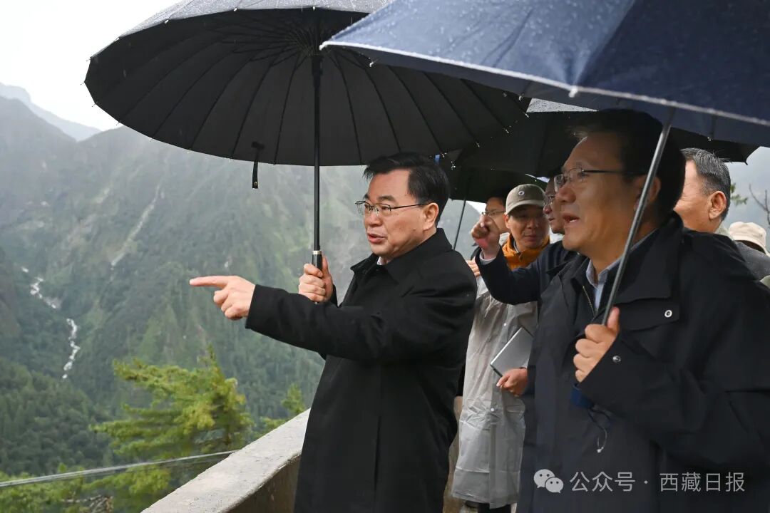 胡昌升深入调研督导吉隆泥石流灾害善后处置工作