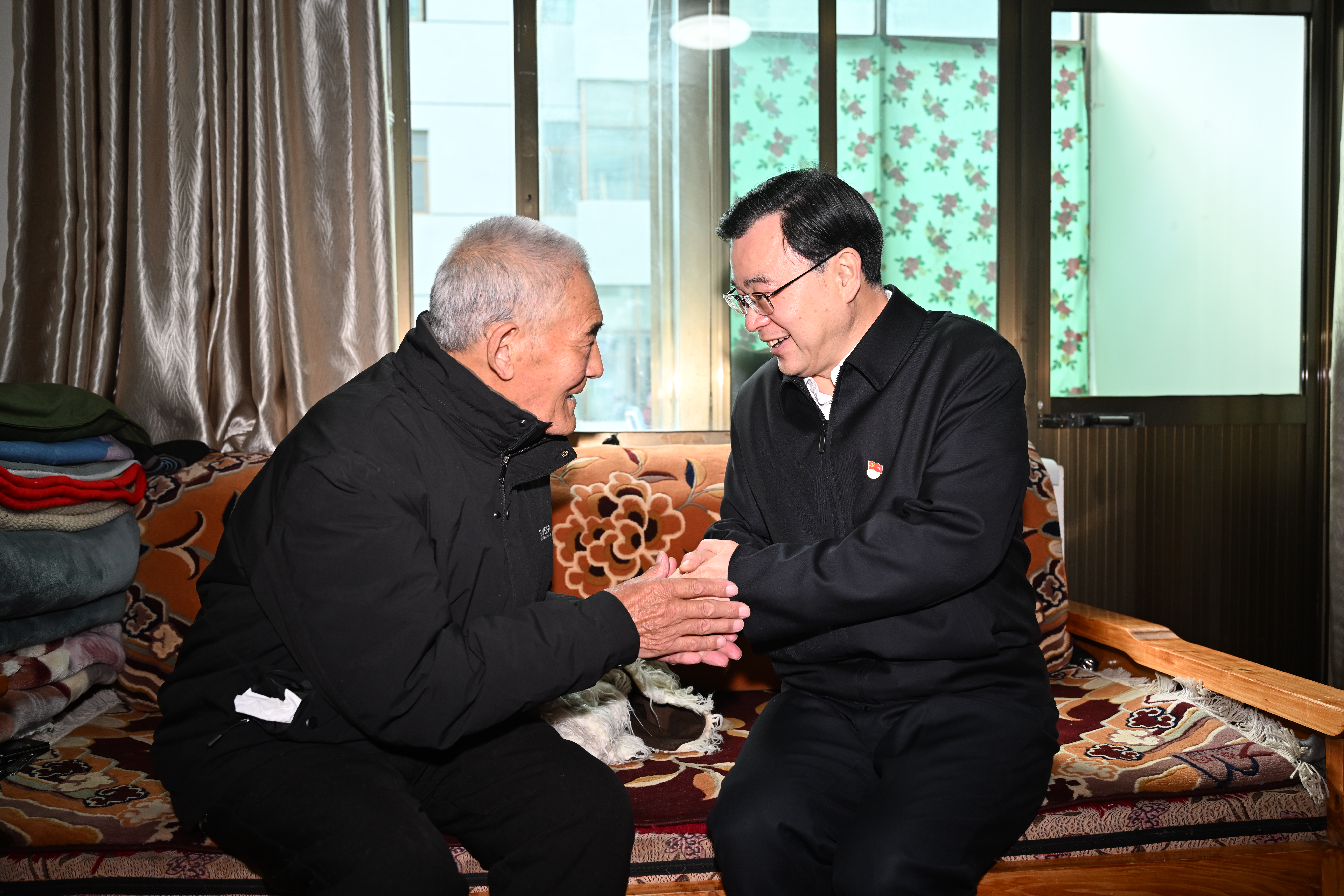 胡昌升在那曲市调研